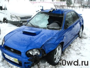 Битый автомобиль Subaru Impreza