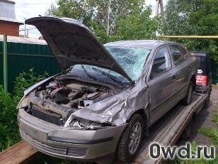 Битый автомобиль Skoda Octavia