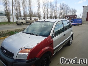 Битый автомобиль Ford Fusion