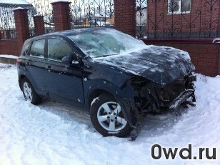 Битый автомобиль Nissan Qashqai