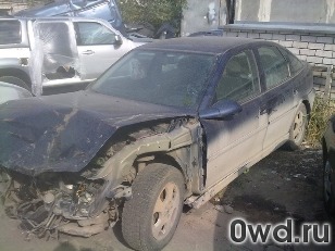 Битый автомобиль Opel Vectra