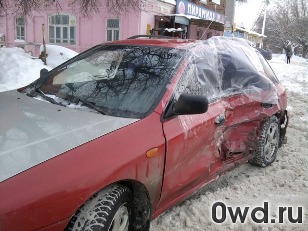 Битый автомобиль Subaru Impreza