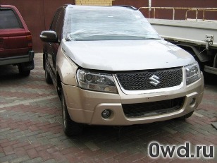 Битый автомобиль Suzuki Grand Vitara