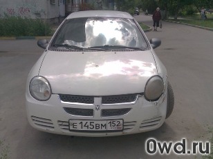 Битый автомобиль Dodge Neon